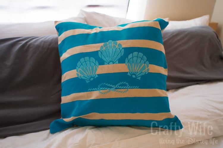 Stenciled-Fabric-Pillow-with-Sheashells