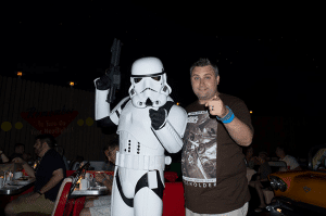 I'm sharing my five tips to get the most out of Star Wars Weekends, 2015! Plan ahead to see the stars, watch shows, grab autographs, & purchase merchandise!