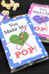 Non-Candy Valentines | Valentine's Day | Crafts | DIY| Valentine's Day Crafts | Kids Crafts | Holiday Crafts | Holiday DIY | Candy-Free