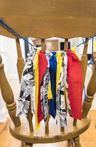Command Hook Hack - I love hanging banners and garlands for kids parties but could never get them to stay up. This simple hack will save you time + frustration and will keep your banners looking great all day long!