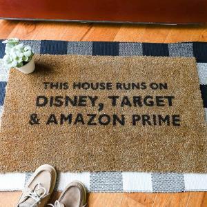 hand painted doormat tutorial